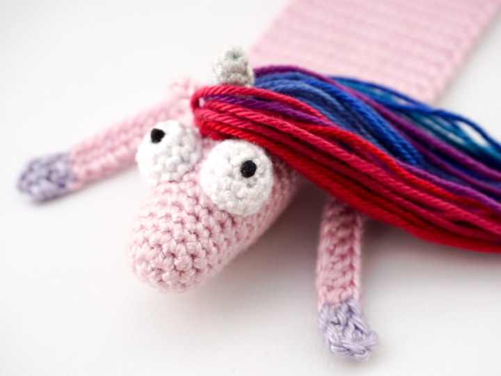 Amigurumi Crochet Horse & Unicorn Bookmark