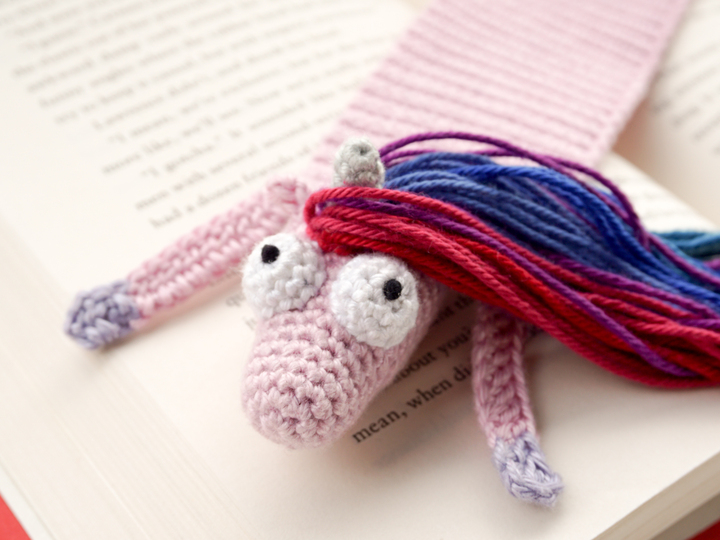Amigurumi Crochet Horse & Unicorn Bookmark