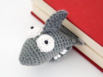 Amigurumi Crochet Shark Bookmark