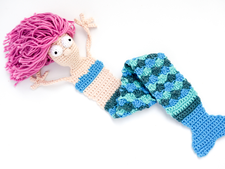 Amigurumi Crochet Mermaid Bookmark