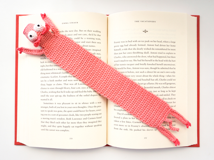 Amigurumi Crochet Pig Bookmark