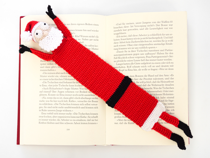 Amigurumi Crochet Santa Claus Bookmark