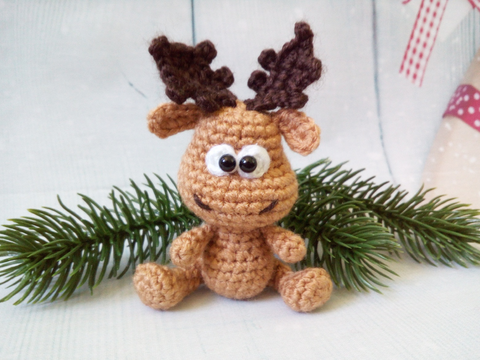 228DE Häkelanleitung Kleiner Elch Alfred - Amigurumi PDF Knittoy CP