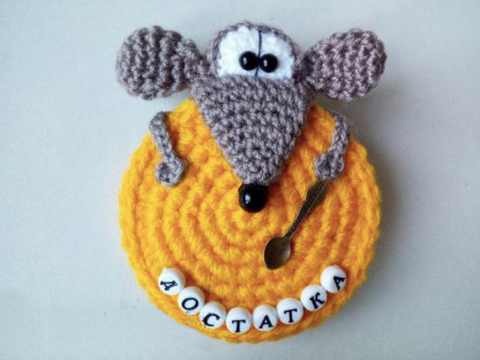 233DE Häkelanleitung Maus mit Käse - Amigurumi PDF Knittoy CP