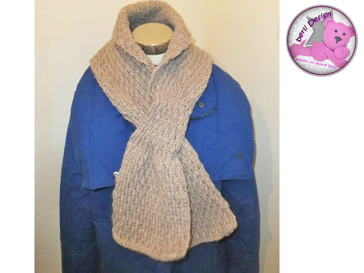 Halsschmeichler Schal "Zapfen" zum Häkeln - Schal ohne Knoten