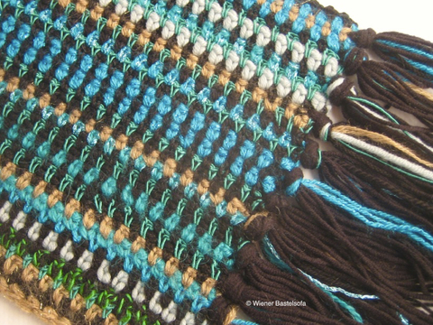 Resteschal „Webstich“ für AnfängerInnen, Schal aus Wollresten für Damen und Herren, Wollfasten