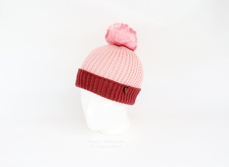 Beanie “Laura”  (knitted look, all sizes, 2 var.)