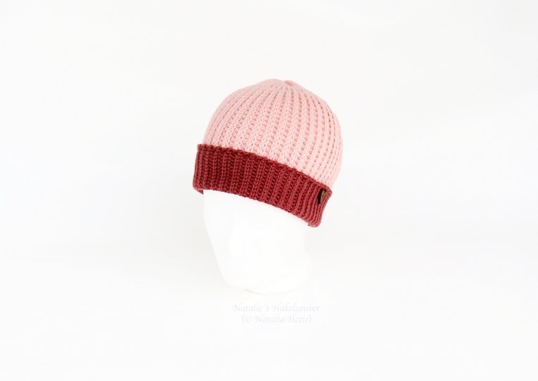 Beanie “Laura”  (knitted look, all sizes, 2 var.)
