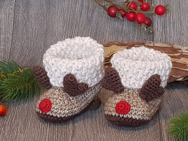 Xmas Hand Knitted Baby Booties Slippers Elf or Snowman approx 0-6 mth Santa 