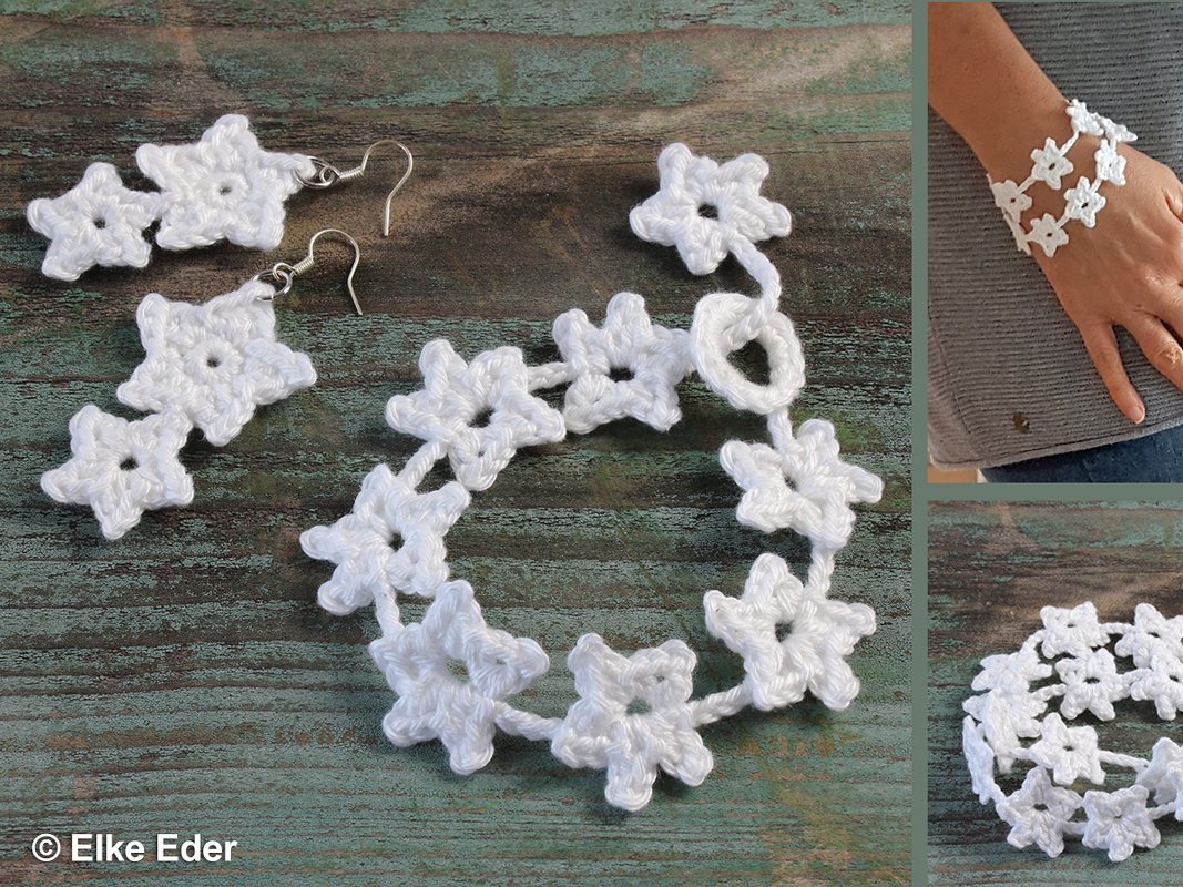Weißes, schnell gehäkeltes Armband aus Sternchen mit passenden Ohrhängern auf rustikalem Holzuntergrund