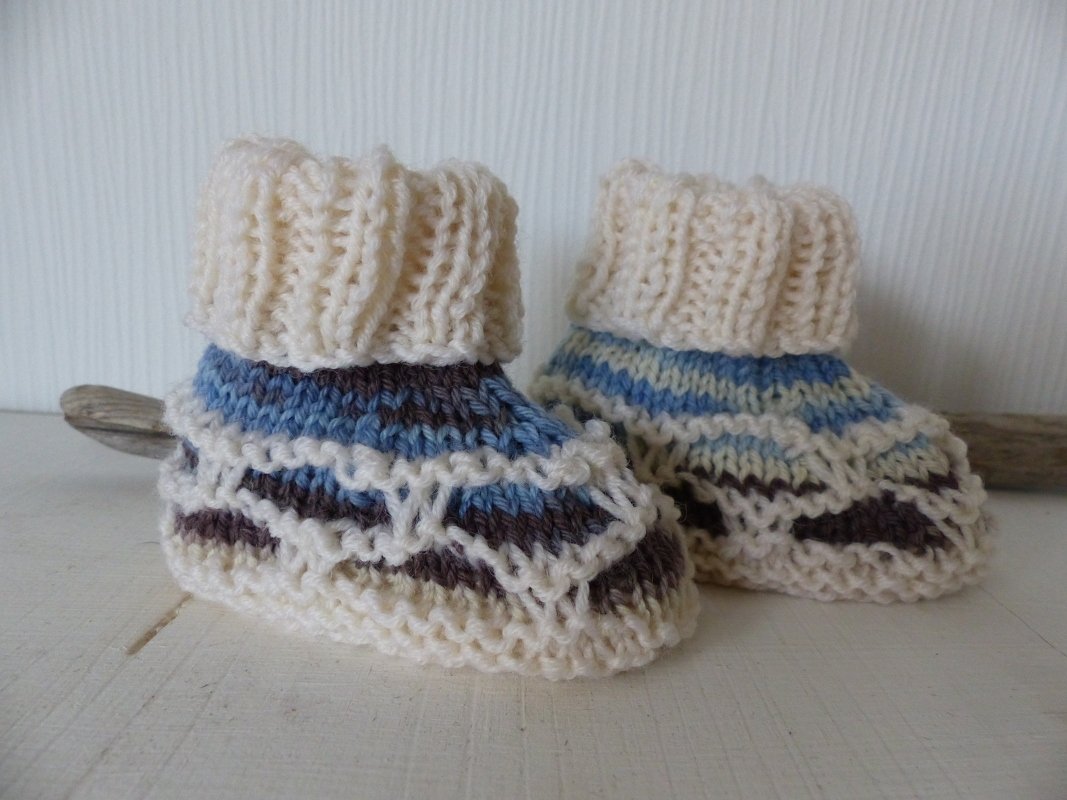 Strickanleitung Booties - Babyschuhe - Bild 2