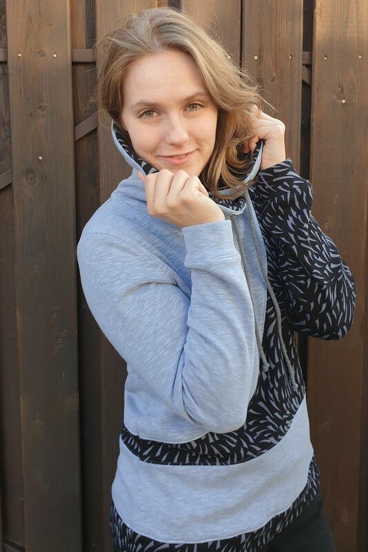 Lara – Damen-Hoodie mit Wellenmuster, Wickelkragen oder Kapuze, BU 80-116 - Bild 2