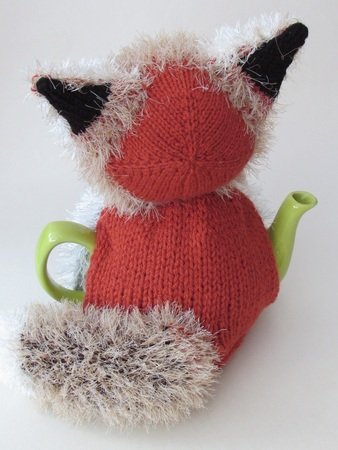 Fox Tea Cosy Knitting Pattern