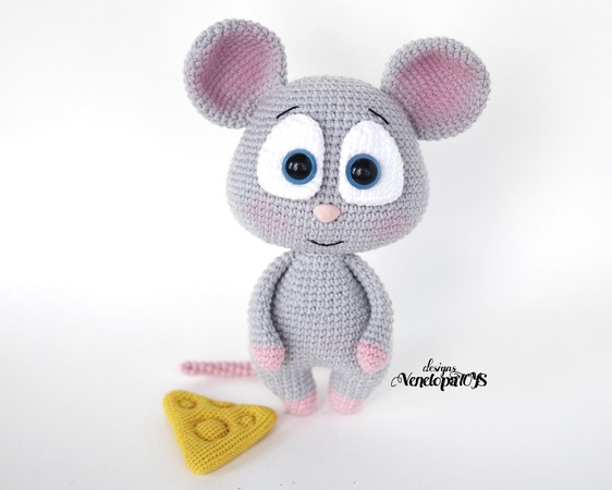 Amigurumi Mouse with cheese Pattern