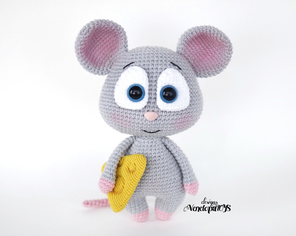 Amigurumi Mouse with cheese Pattern - Image 2