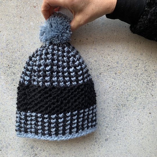 Mütze mit Hahnentrittmuster, Strickanleitung