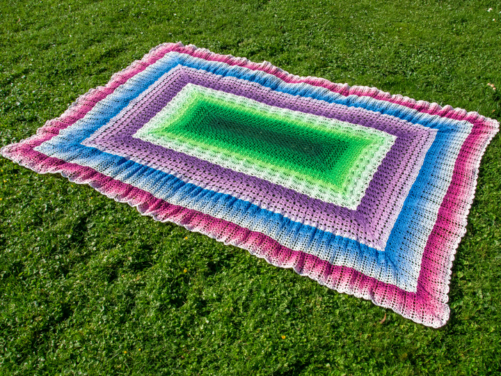 Häkeldecke "Stratum"