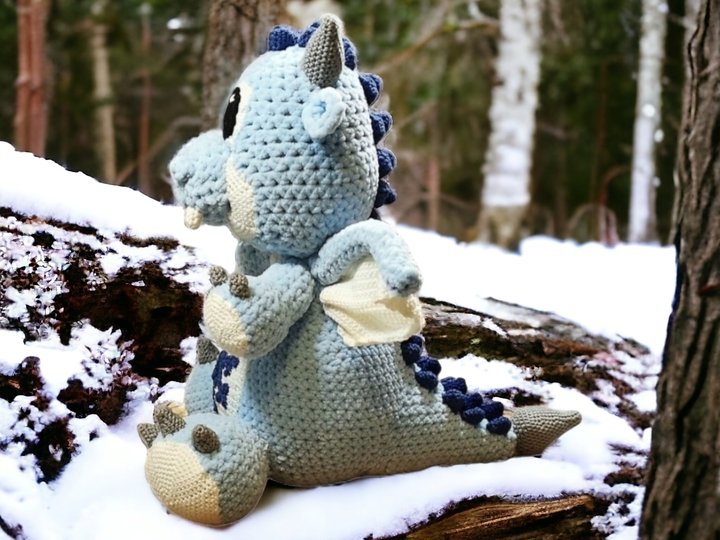 winter dragon *fluff*