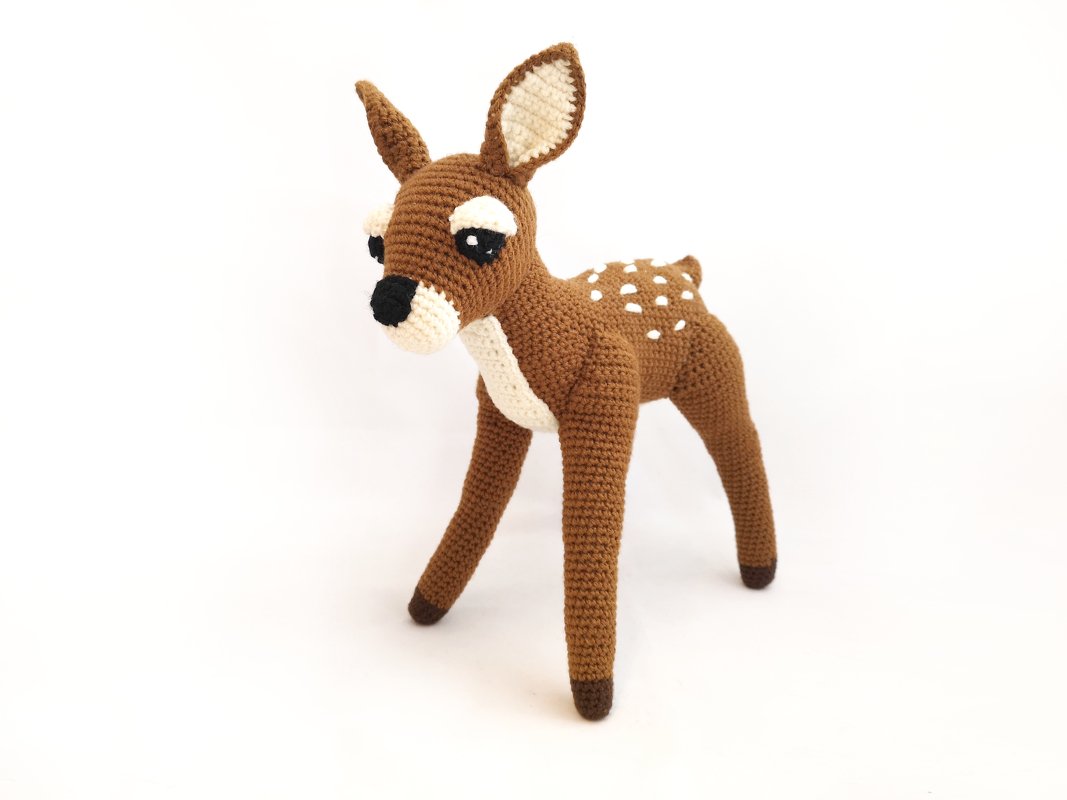 Fawn  - crochet pattern by NiggyArts