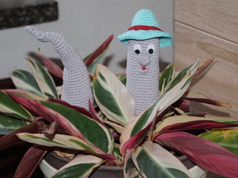 Pflanzenfreund Alfredo Wurm 2 Teilig  Blumenstecker