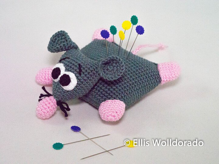 Nadelkissen platte Ratte, Häkelanleitung