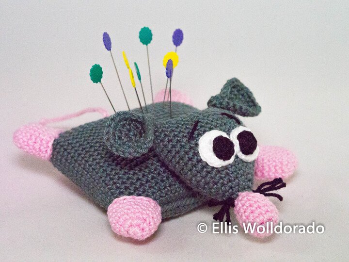 Nadelkissen platte Ratte, Häkelanleitung