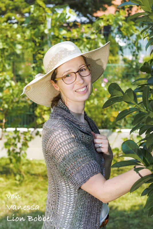 Anleitung: Seelenwärmer-Weste "Flower" - Alle Größen - Bild 16