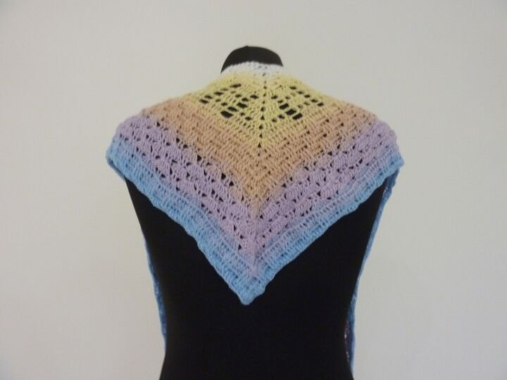 Häkelanleitung - V-Schal "composé"