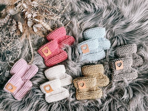 Mini-Knit-Boots