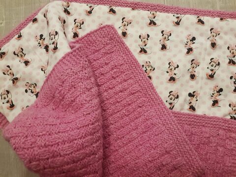 Strickanleitung Babydecke mit Futter