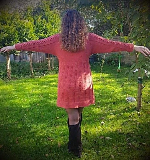 Strickanleitung Kleid "Verzopfte Liebe"  ( Ohne Maschenprobe, für jede Größe)