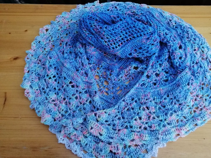 Häkelanleitung - Tuch "Arien"