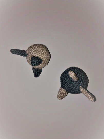 Kinderwagen-/ Rasselkette Baby mit Wölfchen/Hündchen