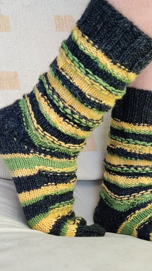 Kuschelige Sofasocken mit raffiniertem Muster 105