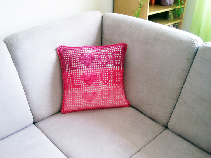 Häkelanleitung: Kissenbezug LOVE - 40cmx40cm