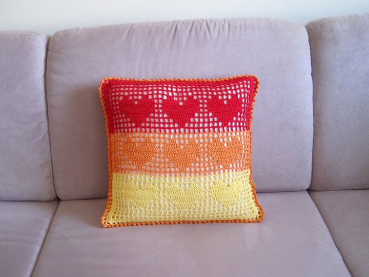Häkelanleitung: Kissenbezug mit Herzen, 40cmx40cm