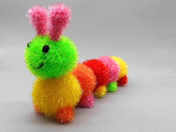 Baby und Kinder Badeschwamm Amigurumi Raupe - einfach und schnell