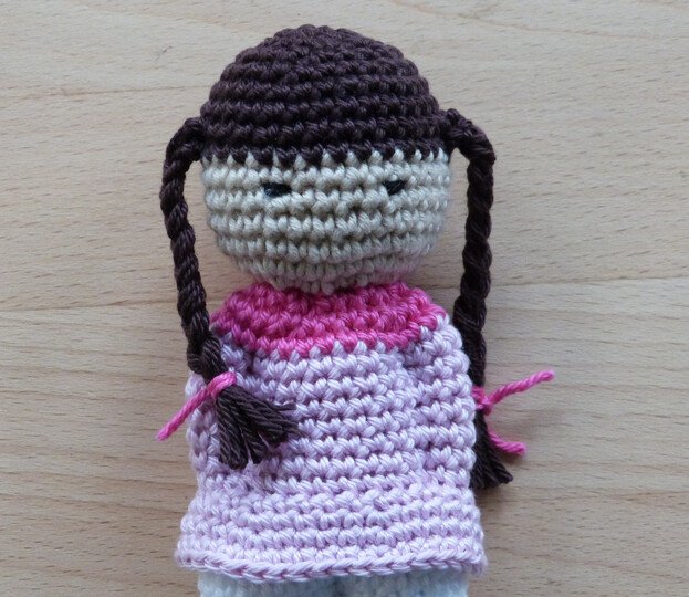 Crochet pattern doll boy and girl