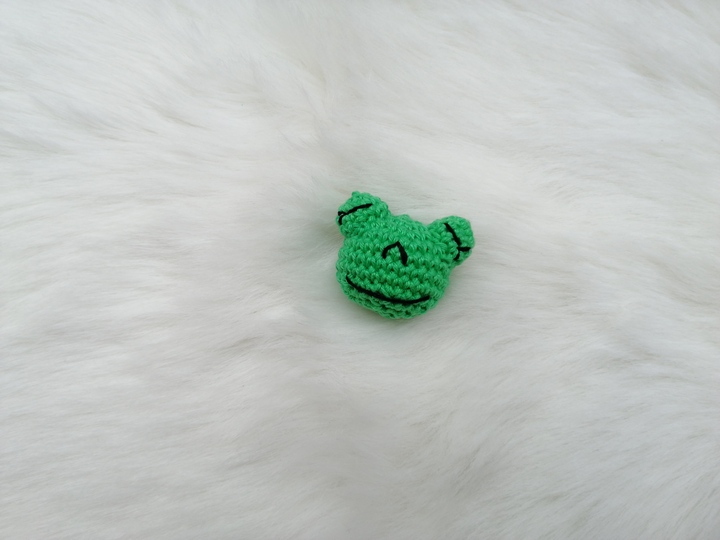 Häkelanleitung Anhänger Frosch, Schlüsselanhänger, Frosch Kopf häkeln