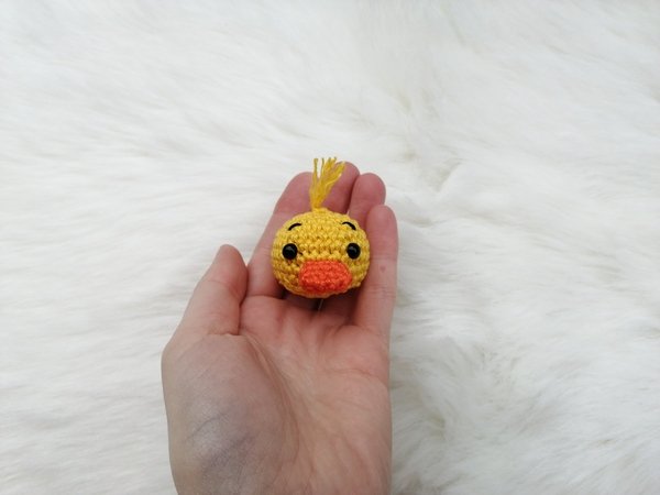 Chick Pendant - Crochet Pattern