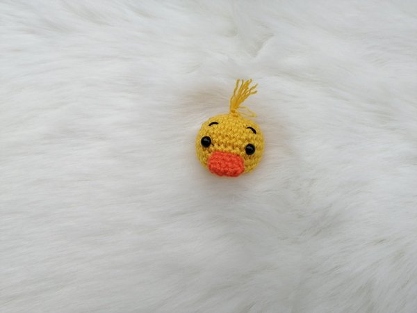 Chick Pendant - Crochet Pattern