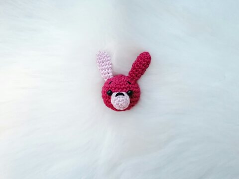 Häkelanleitung Anhänger Hase, Schlüsselanhänger, Hasen Kopf häkeln
