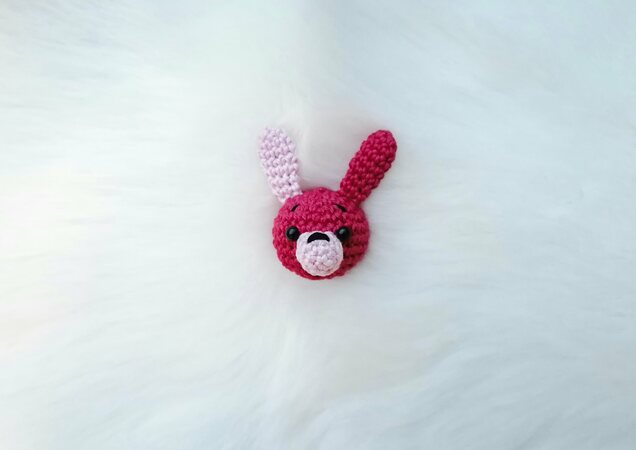 Rabbit Pendant - Crochet Pattern