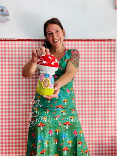 Häkelanleitung Fliegenpilzhaus Türstopper DIY Dekoration für dein Zuhause