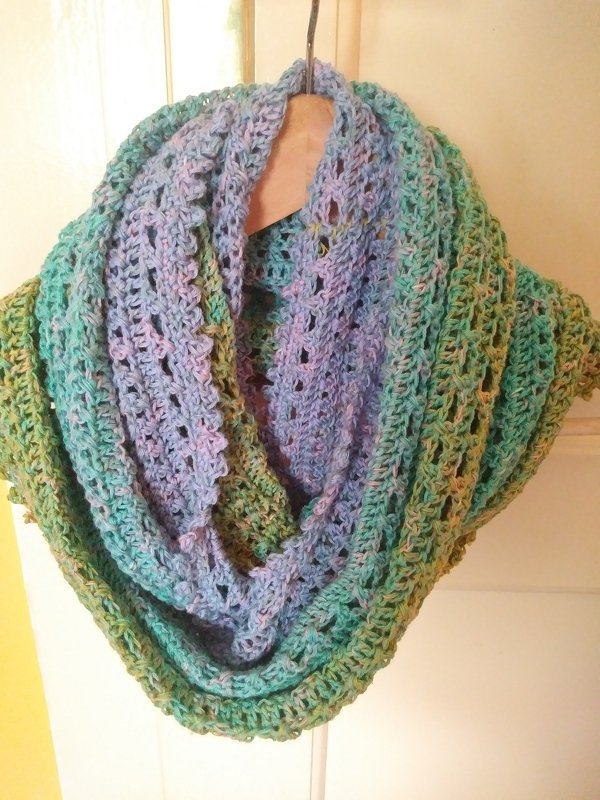 Crochet Pattern for infinity scarf "Sunny" - Image 3