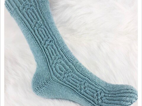 Strickanleitung Delicate Flowers Socken