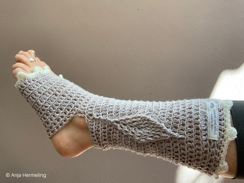 Gehäkelte Yoga-Socken aus Merino "Palasha" (alle Größen u. Vorkenntnisse)