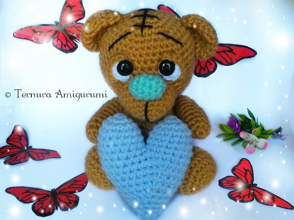 Crochet pattern Valentine's day bear, bear whit heart PDF ternura amigurumi ENGLISH- DEUTSCH- DUTCH