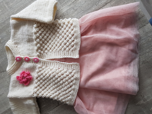 Strickanleitung Babyjacke im Brombeermuster Größe 62/68!