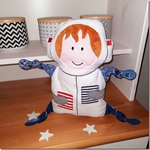 ITH Astronaut Schmusetuch Stickdatei 18x30cm - Bild 7